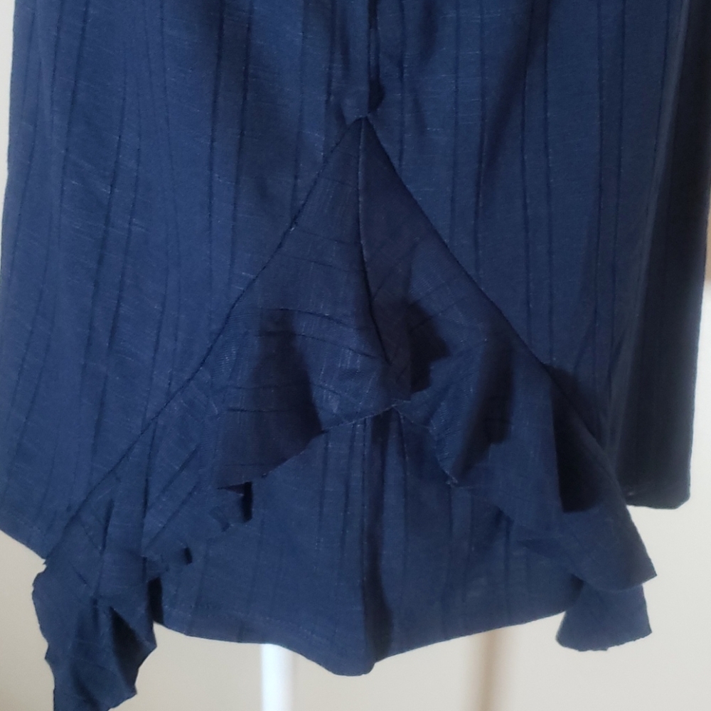 BCB Generation Ruffle-Trimmed Tank Top Size M - Picture 6 of 7